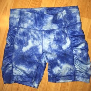 NWOT  lululemon biker shorts